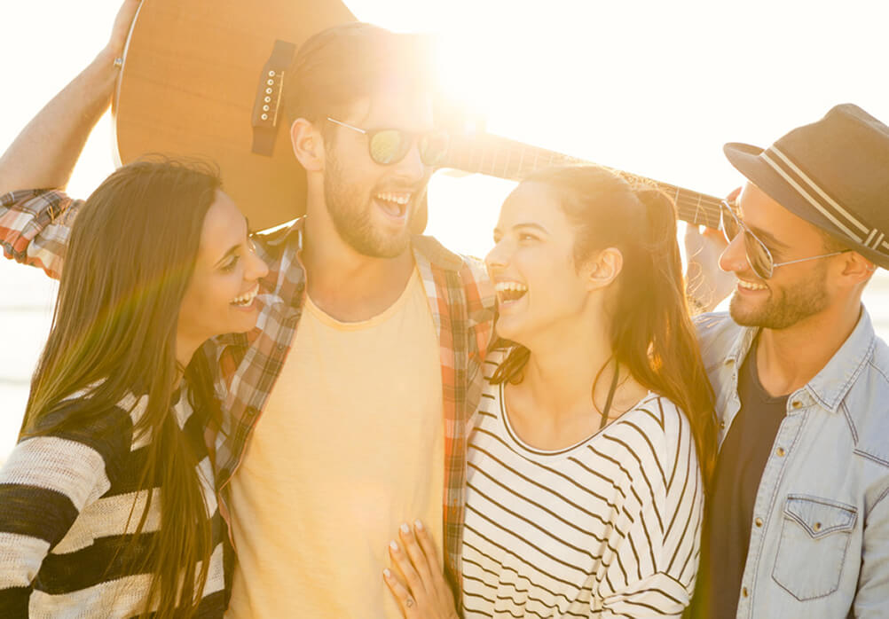 Make More Friends for a Happy Life Make More Friends for a Happy Life
